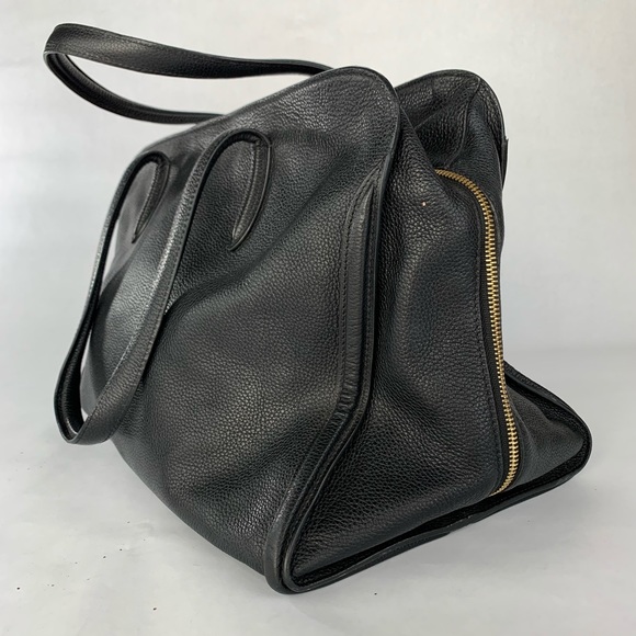 My black Alexander McQueen handbag with gold skull - Picture 5 of 14